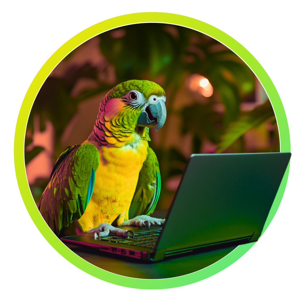 Kolorowa papuga patrząca na otwarty laptop